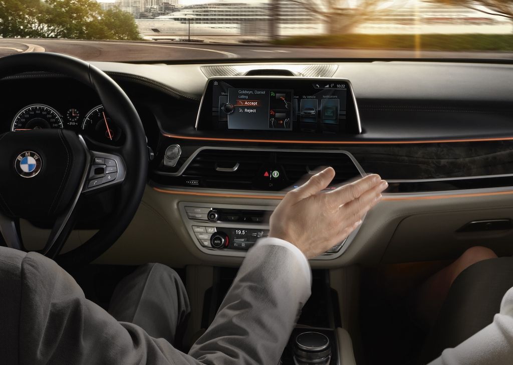 BMW Seria 7 - Imagine 12
