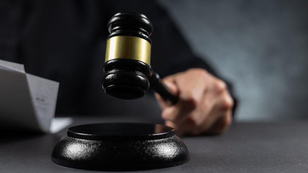 Ministrul Apărării, reacție după noua amânare de la CCR: „Vă cam bateți joc și duceți în derizoriu importanța instituției”