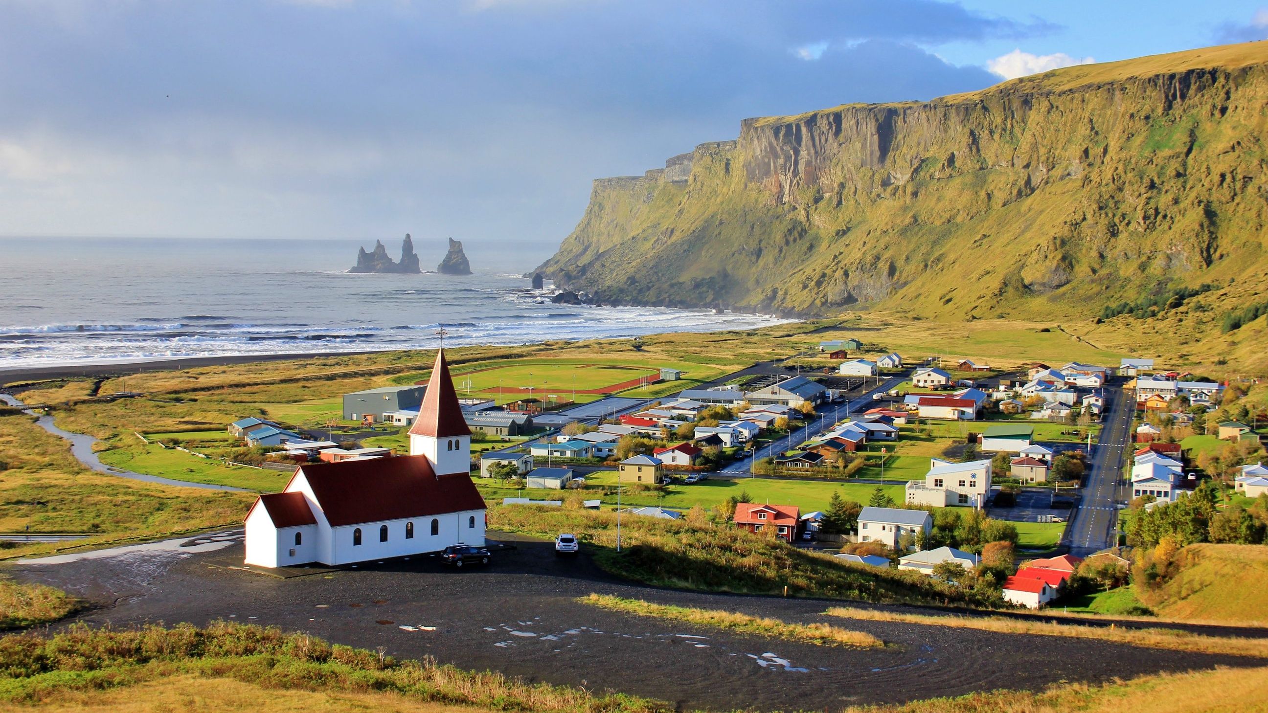 Românii, atrași de vacanțe în Țările Nordice. Cât costă un sejur departe de plajă