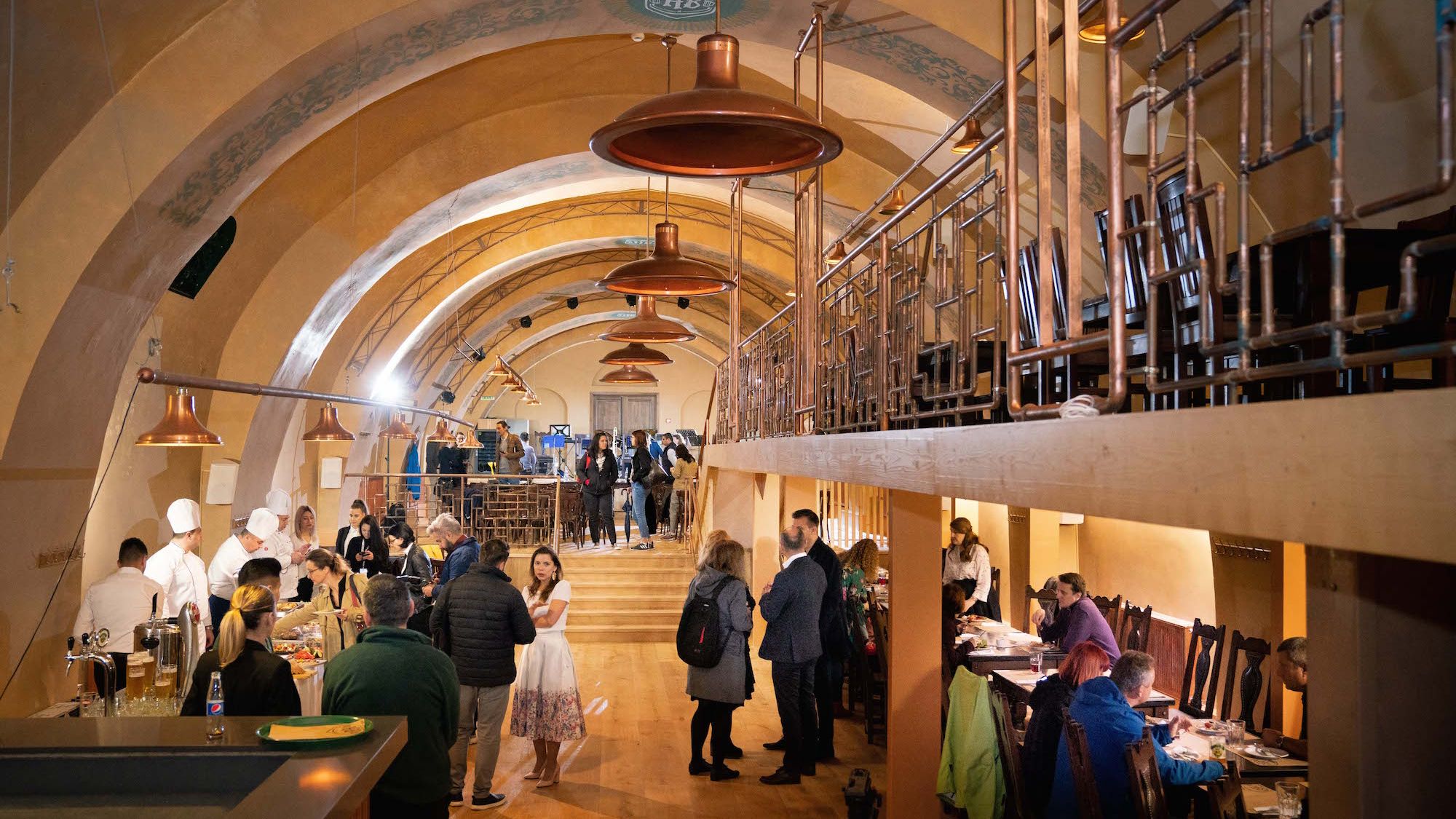 Grupul City Grill redeschide Becker Brau, operat de Hanu' Berarilor. Investitie de peste jumatate de milion de euro