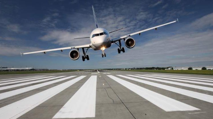 Rusia: Un avion AN-148, cu 71 de persoane la bord, s-a prabusit in apropiere de Moscova