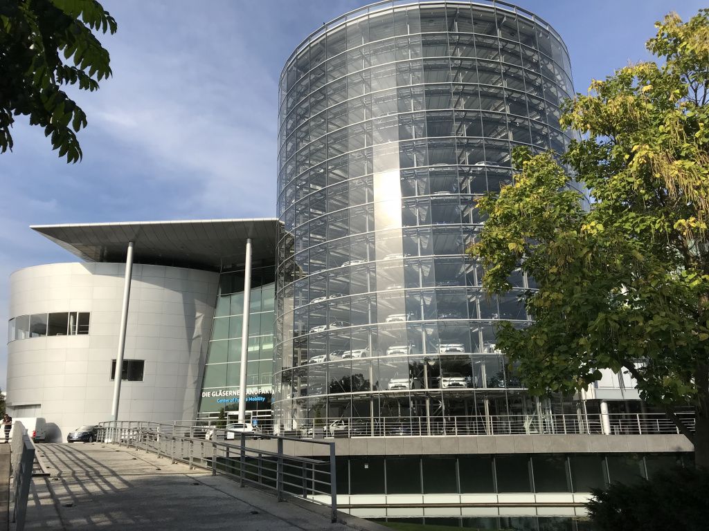 Volkswagen Transparent Factory - Imagine 9