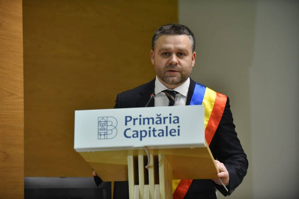 Ciucu apără șantierele care au paralizat Bucureștiul: Niciun oraș nu se poate pune la punct fără șantiere