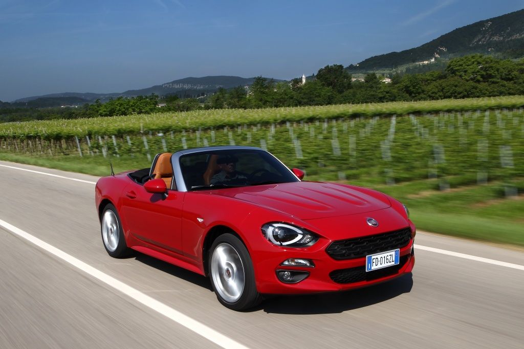 Fiat 124 Spider - Imagine 11