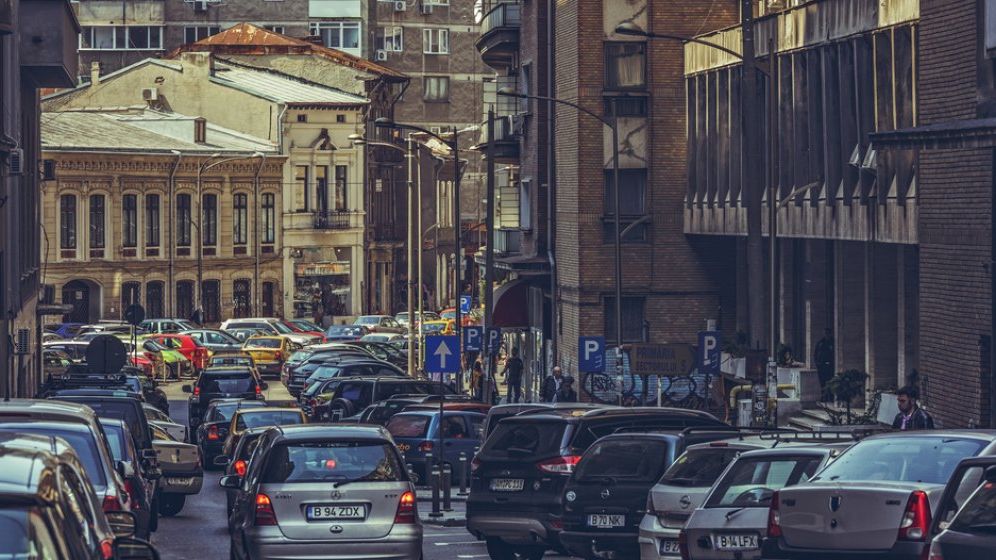 Taxa de salubrizare din Sectorul 4 a generat o crestere de 47% a schimbarilor de sediu