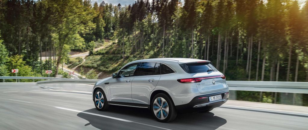 Mercedes-Benz EQC - Imagine 4