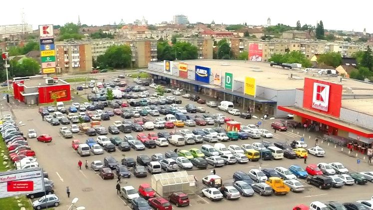 Mitiska REIM isi extinde reteaua de centre comerciale din Romania