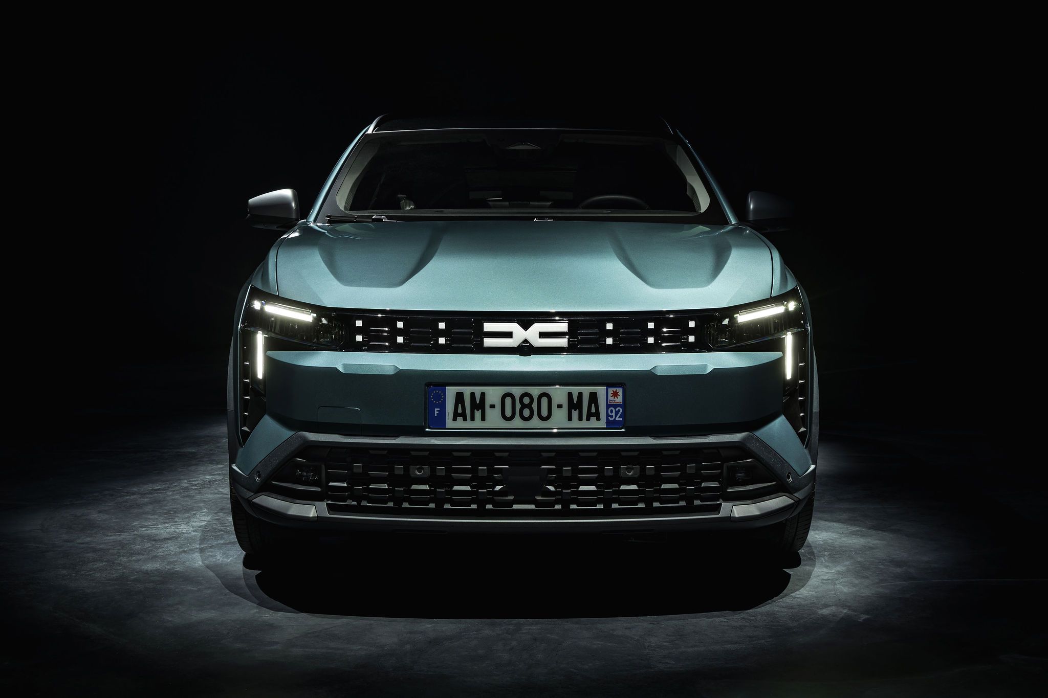 Care este rolul noului Striker în strategia Dacia de a face față „invaziei” chinezești - Poza 3