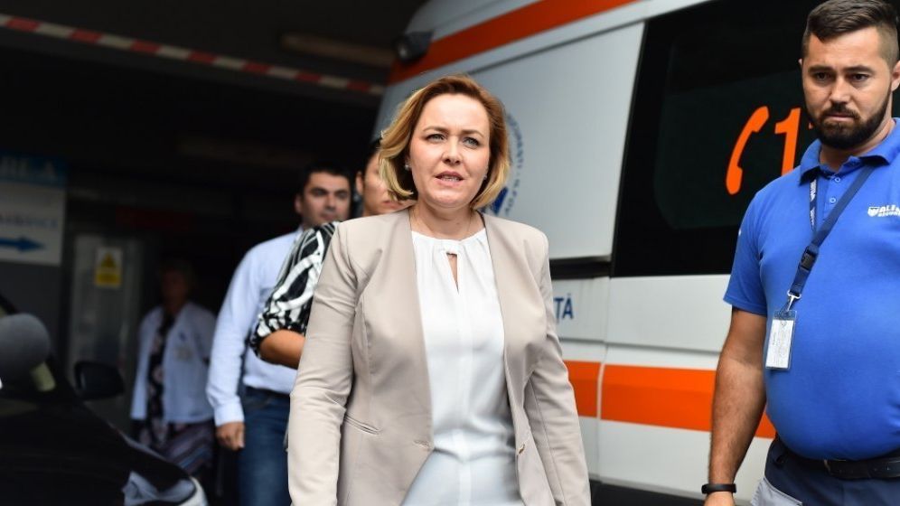 Carmen Dan va pune la dispozitia Comisiei de Aparare raportul clasificat privind violentele din 10 august