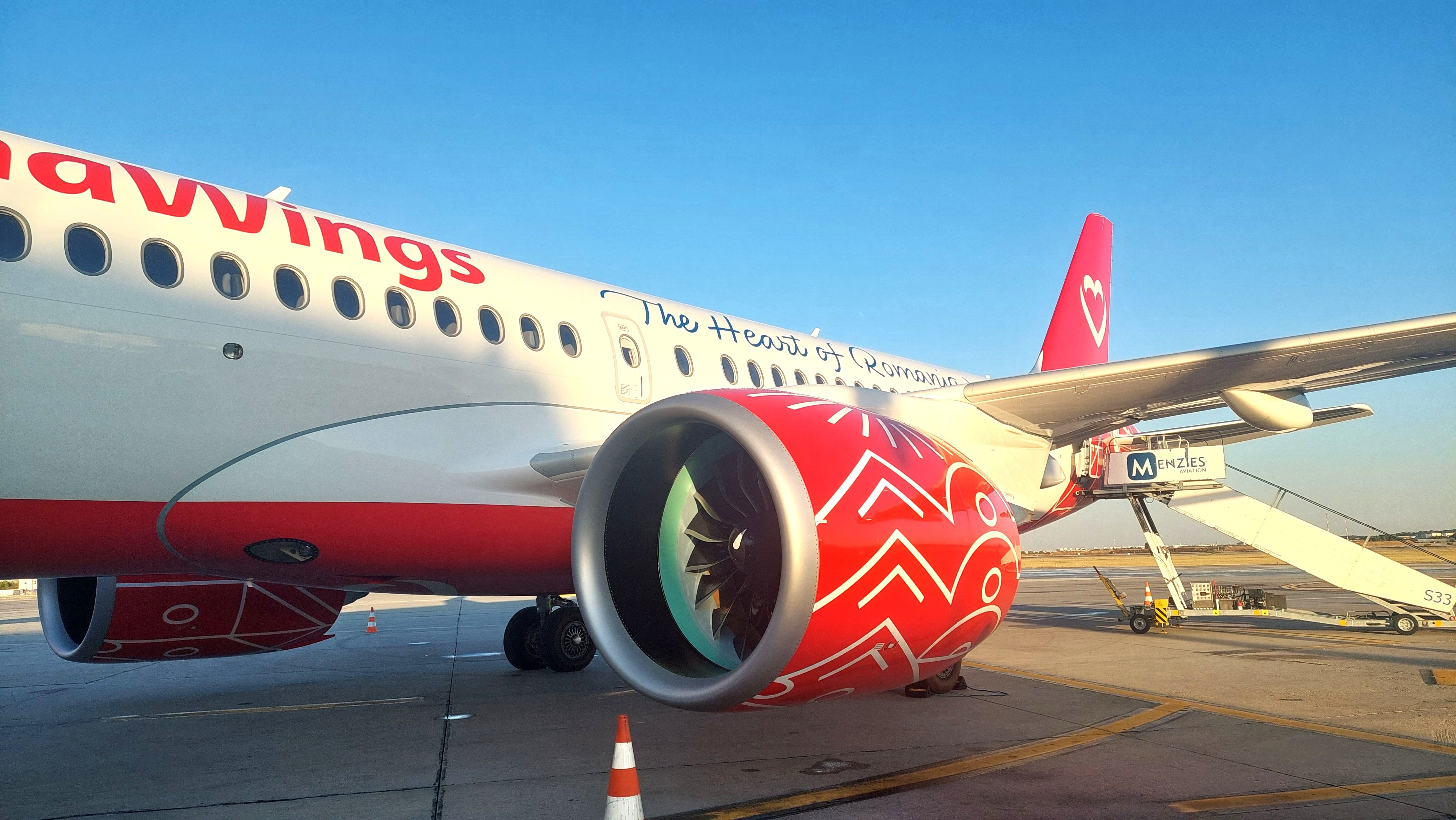 FOTO-VIDEO | Cum arată cea mai nouă aeronava inaugurată de AnimaWings. Compania vrea să ajungă la o flotă de 18 aeronave în următorii doi ani - Poza 18