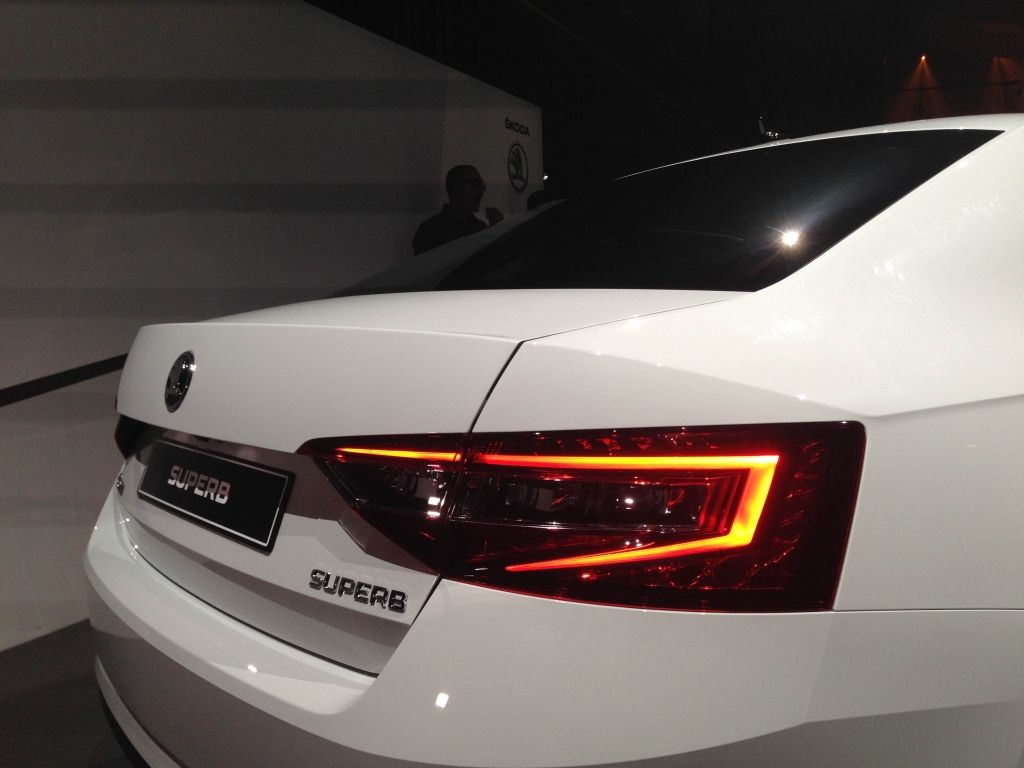 Skoda Superb III - Imagine 30