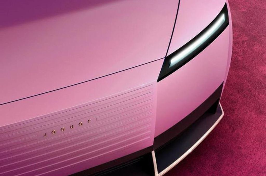 GALERIE FOTO | Cum arată noul concept Jaguar, văzut înainte de lansarea oficială - Imagine 1