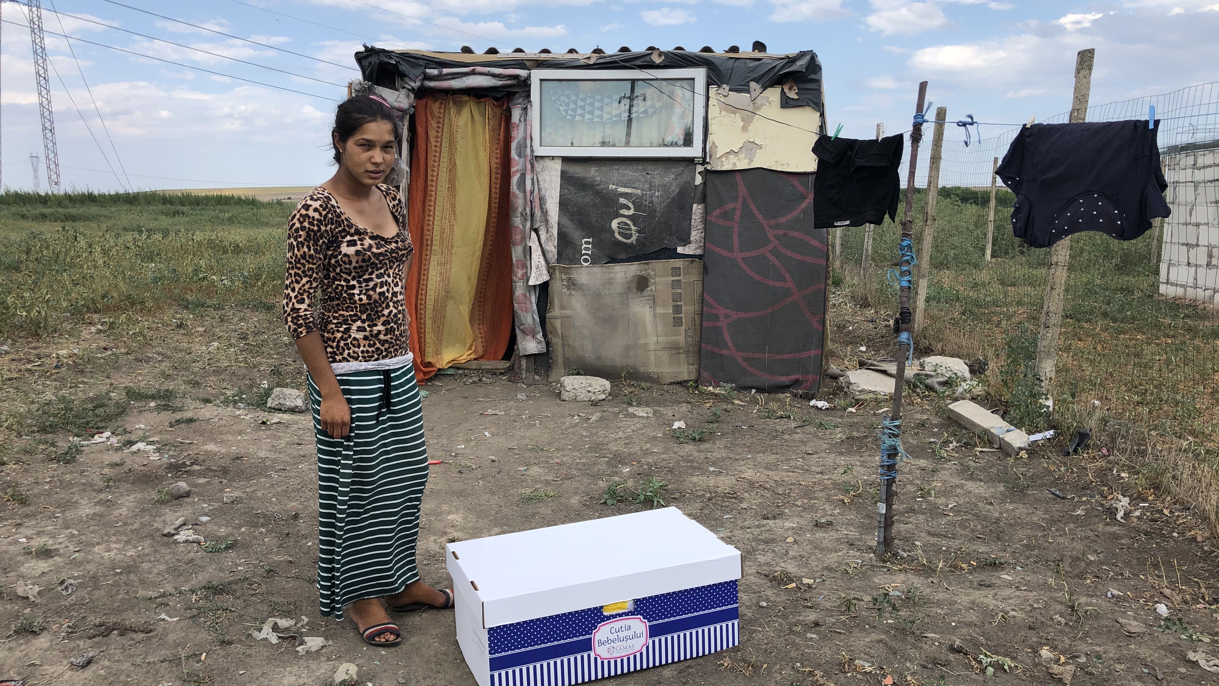 Reportaj | Educație pentru tinere mame fără școală: De unde începi să schimbi comunitatea de horahai din Castelu?