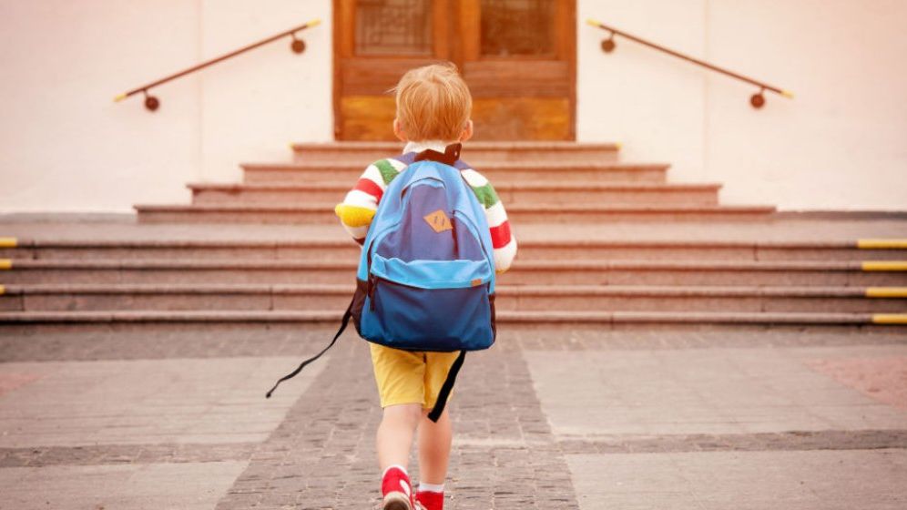 World Vision România: 65% dintre profesori solicită investiţii în laboratoare; 34% pentru grupuri sanitare