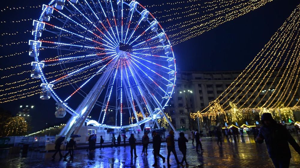 Luminițe de Crăciun de aproximativ 8 milioane de lei: licitația deschisă pentru București