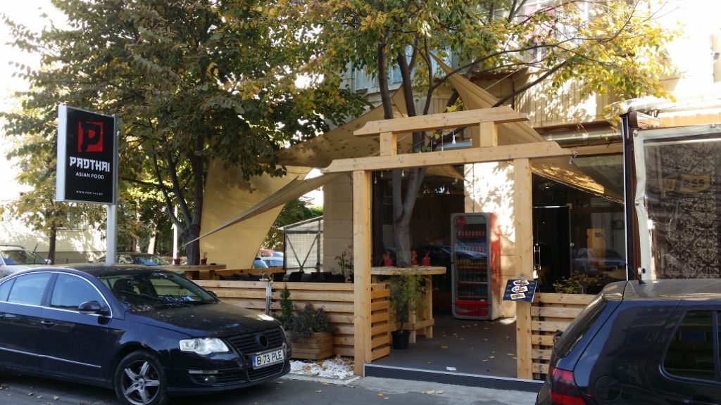 Review George Butunoiu: Unul dintre putinele restaurante bune ale Bulevardului Decebal