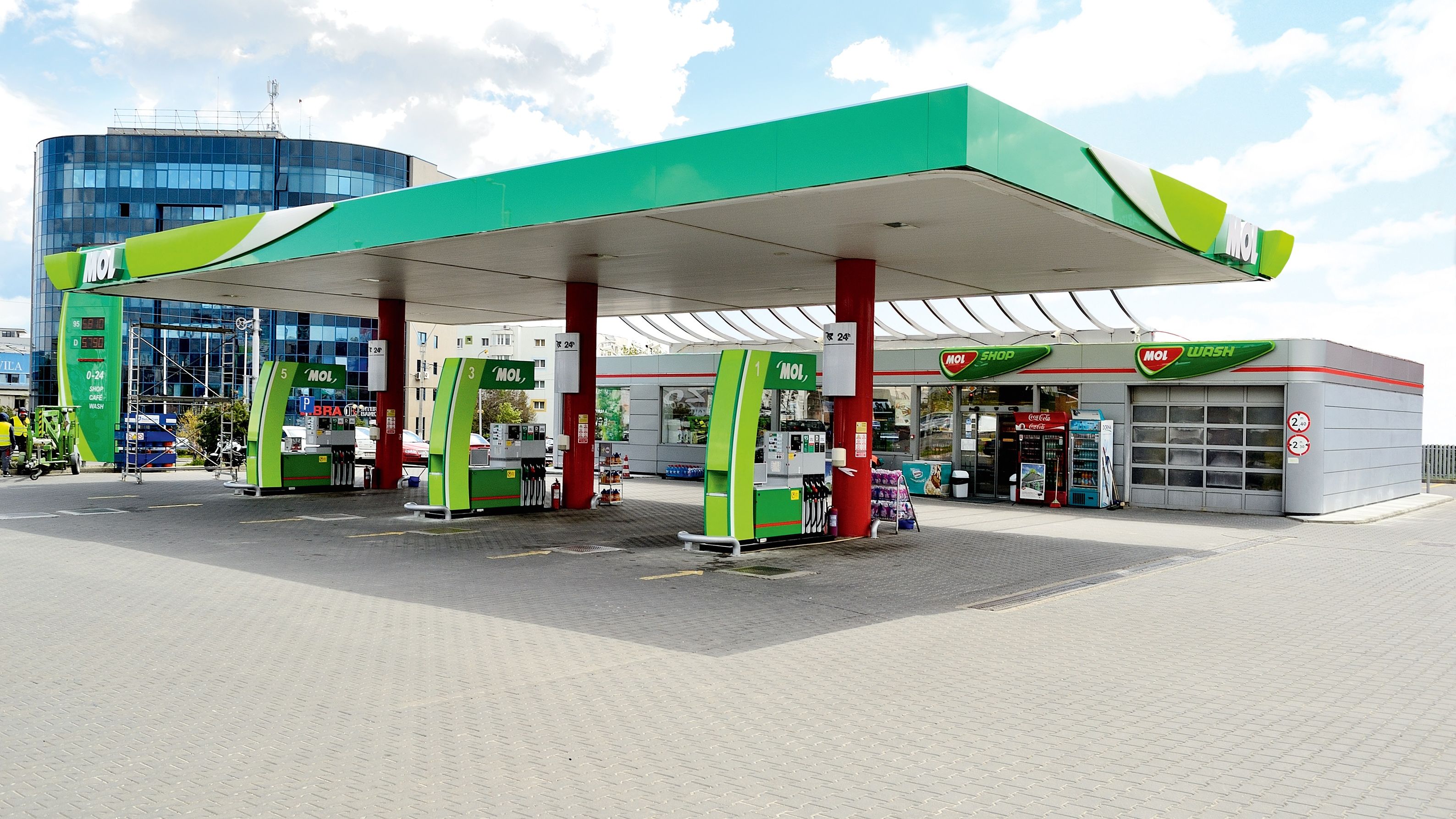 Vanzarile retail de carburant ale MOL Romania au crescut in T3