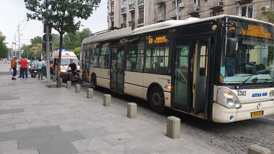 Incident din cauza "bordurilor verticale" din statiile STB