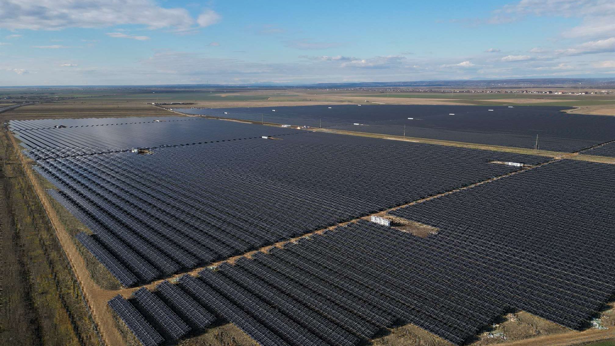 Prognoză: România ar putea avea cea mai rapidă rată de creștere a energiei solare din UE