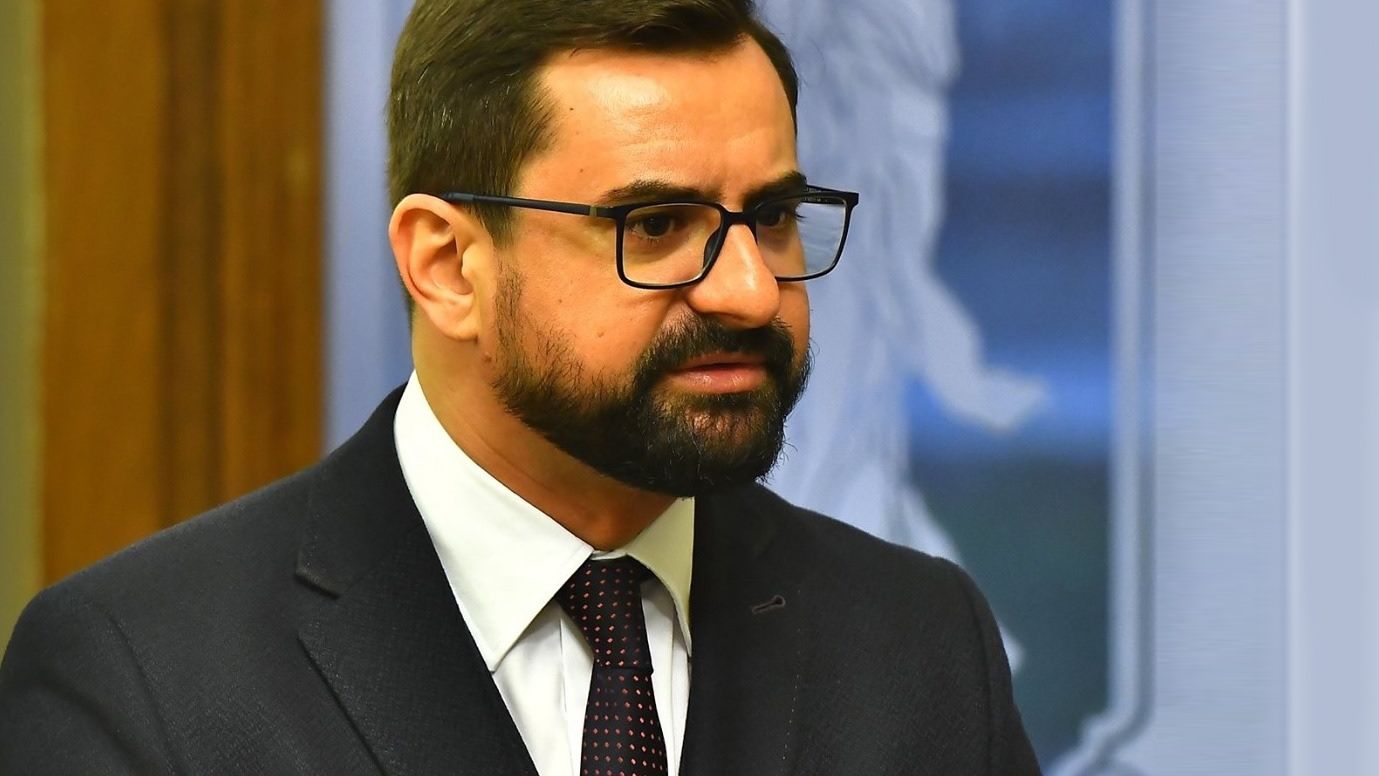 DNA: Adrian Chesnoiu, pus sub urmărire penală