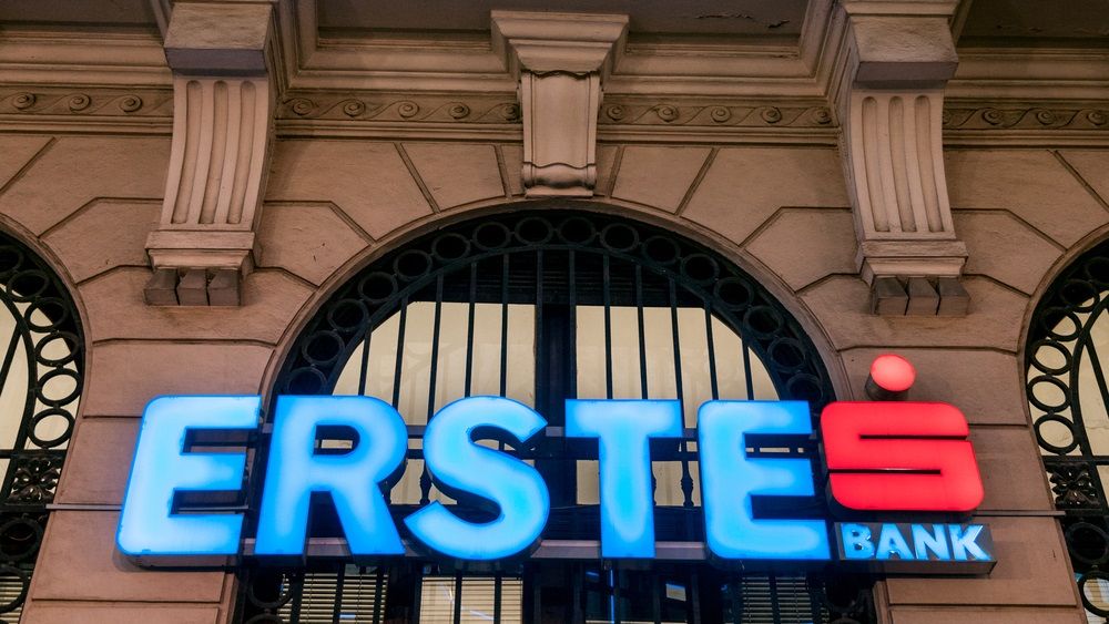 Profit peste așteptări pentru Erste, proprietarul BCR