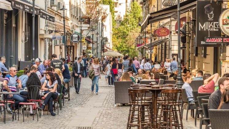 The Telegraph le recomanda britanicilor sa viziteze Bucurestiul: Alcool ieftin, cafenele-hipster si Ateneul Roman
