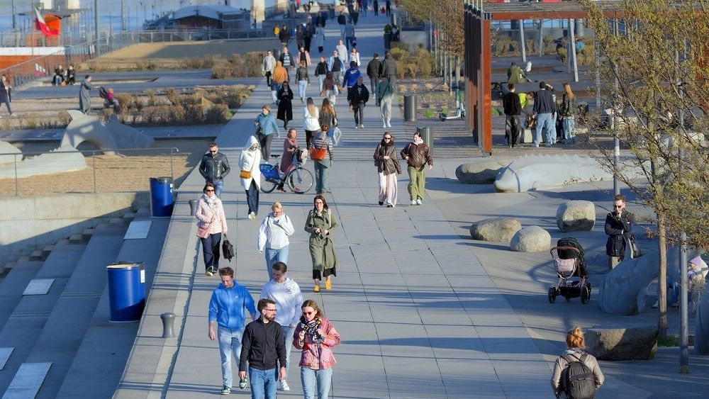 Top 20 orașe în care mersul pe jos este o plăcere. Aici ești cel mai fericit ca pieton