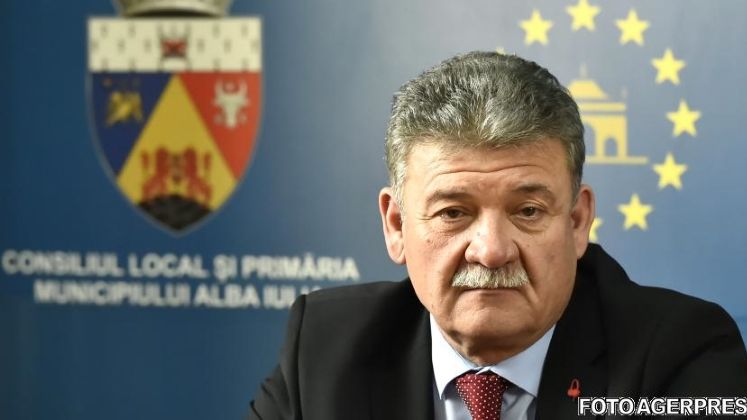 Primarul Alba Iulia: Fara primari, PNL este zero; ei se bat, dar tot ei si-o iau din toate pozitiile