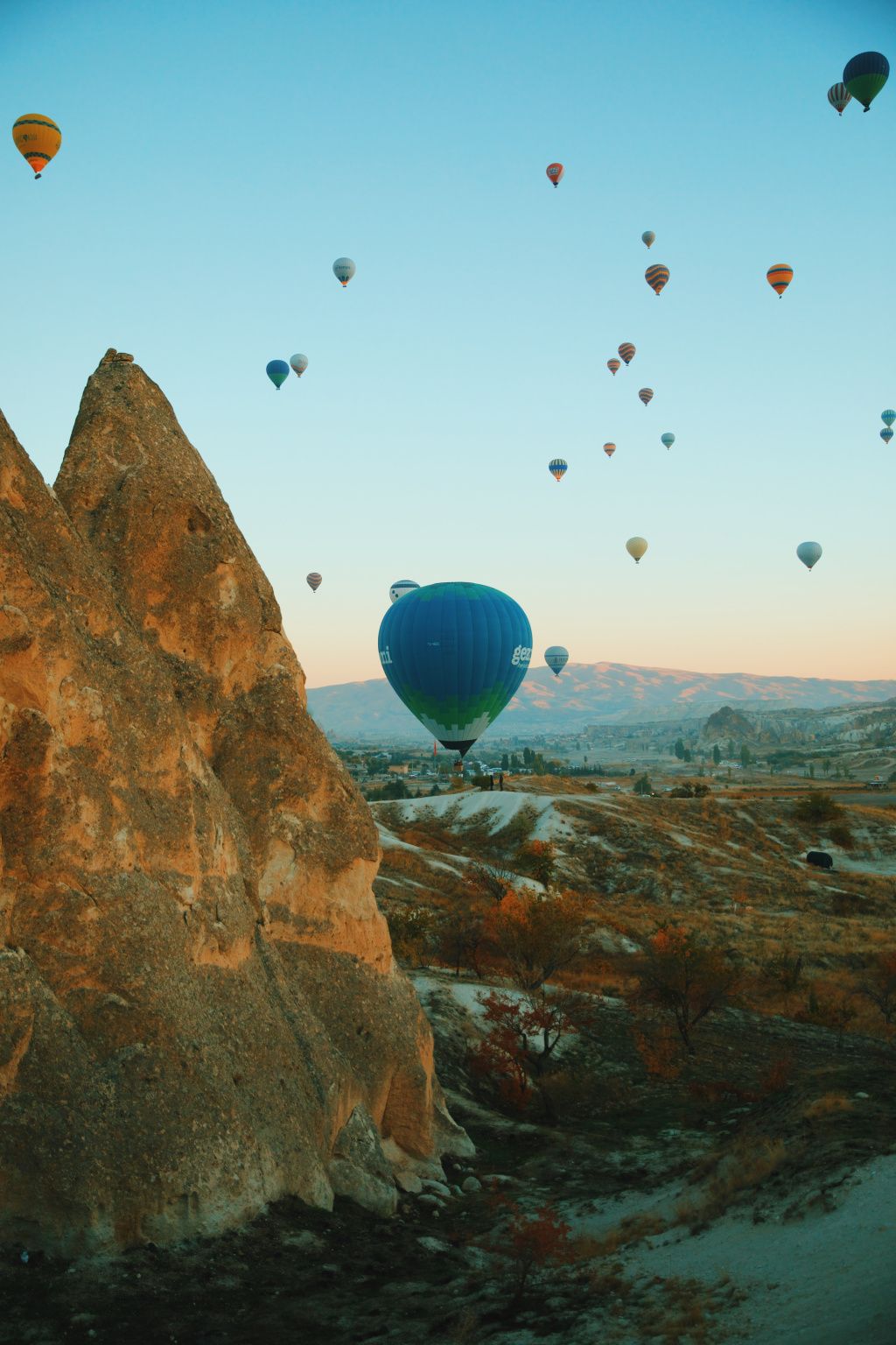 GALERIE FOTO: Locurile pe care trebuie să le vizitezi în Cappadocia pe timp de toamnă - Imagine 11