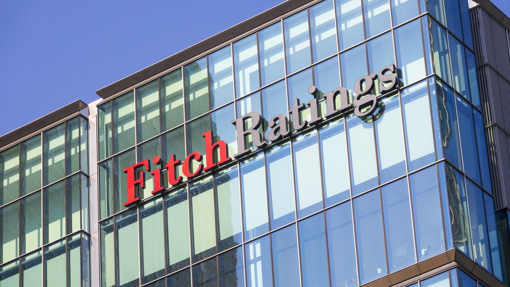 Fitch a confirmat ratingul Romaniei la "BBB minus", cu perspectiva stabila