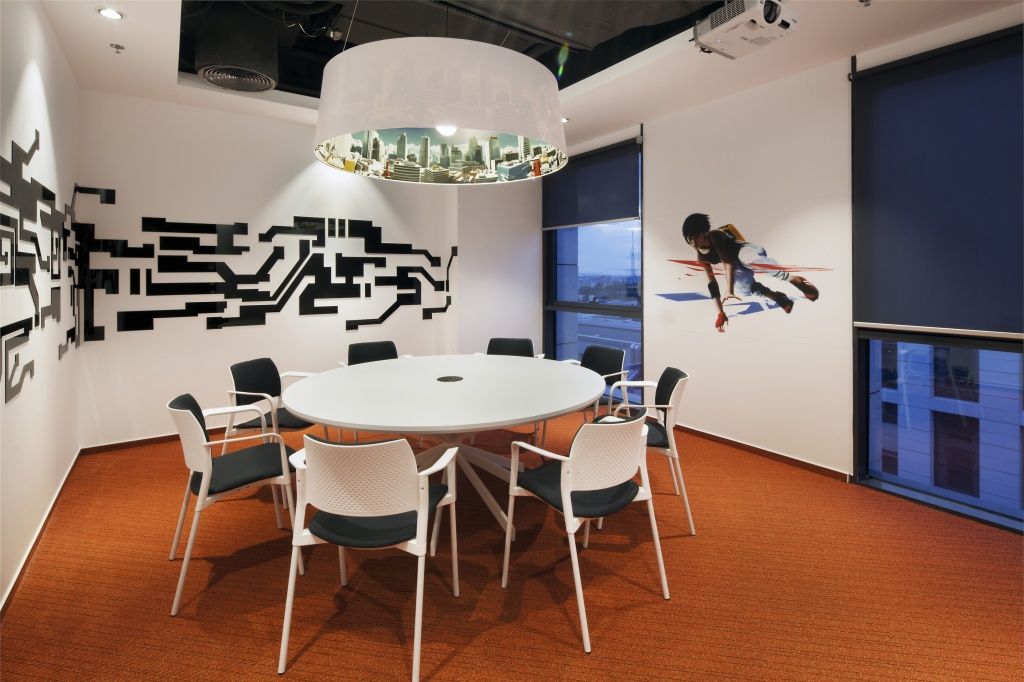 Birou de companie - Electronic Arts - Imagine 42