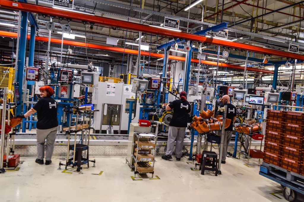 [FOTO] Care sunt secretele noului motor hibrid dezvoltat integral în România și folosit de Dacia - Imagine 8