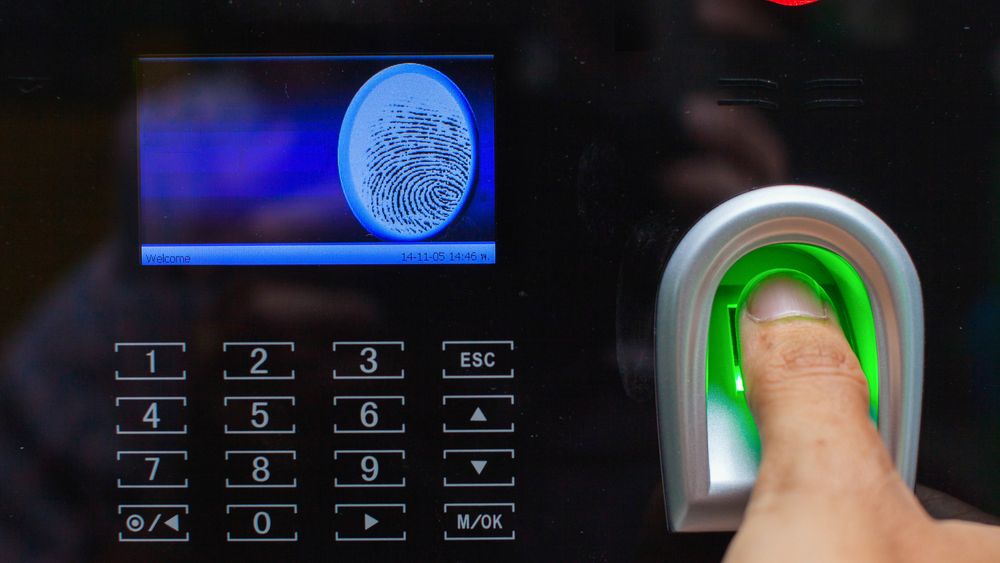 Consumatorii din Europa vor sa utilizeze sisteme de identificare biometrica pentru securizarea platilor