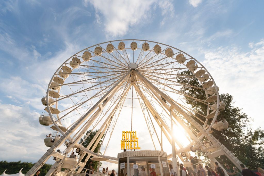 Peste 33.000 de persoane in prima zi de Electric Castle - Imagine 1