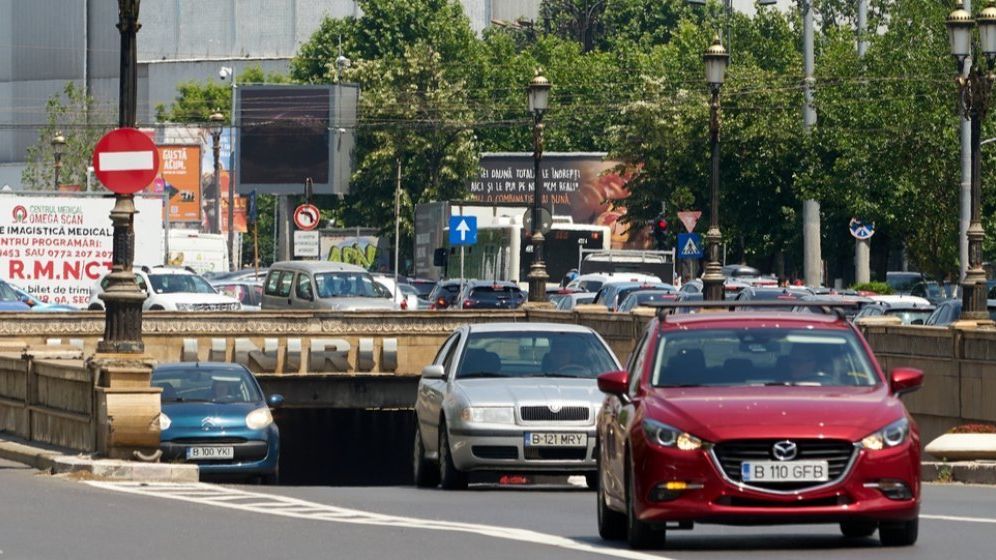 Prognoză meteo București: Vremea va fi călduroasă, vineri și sâmbătă, averse și descărcări electrice, pe timpul nopților