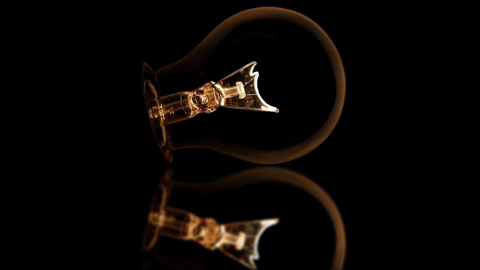 România a consumat mai puțină energie în 2023. Cea mai mare scădere, la consumatorii casnici