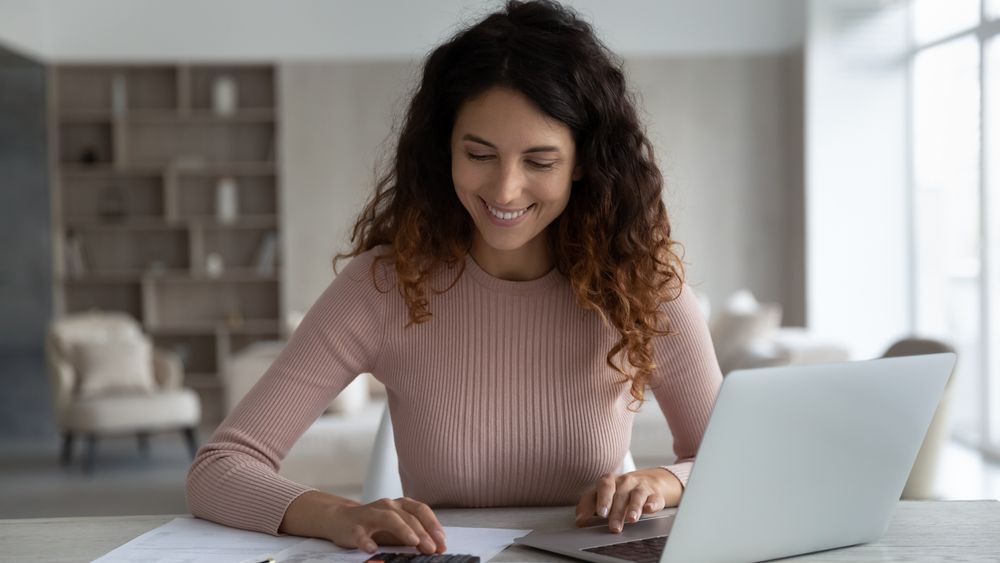 Cum să îți crești economiile cu până 10% fără efort