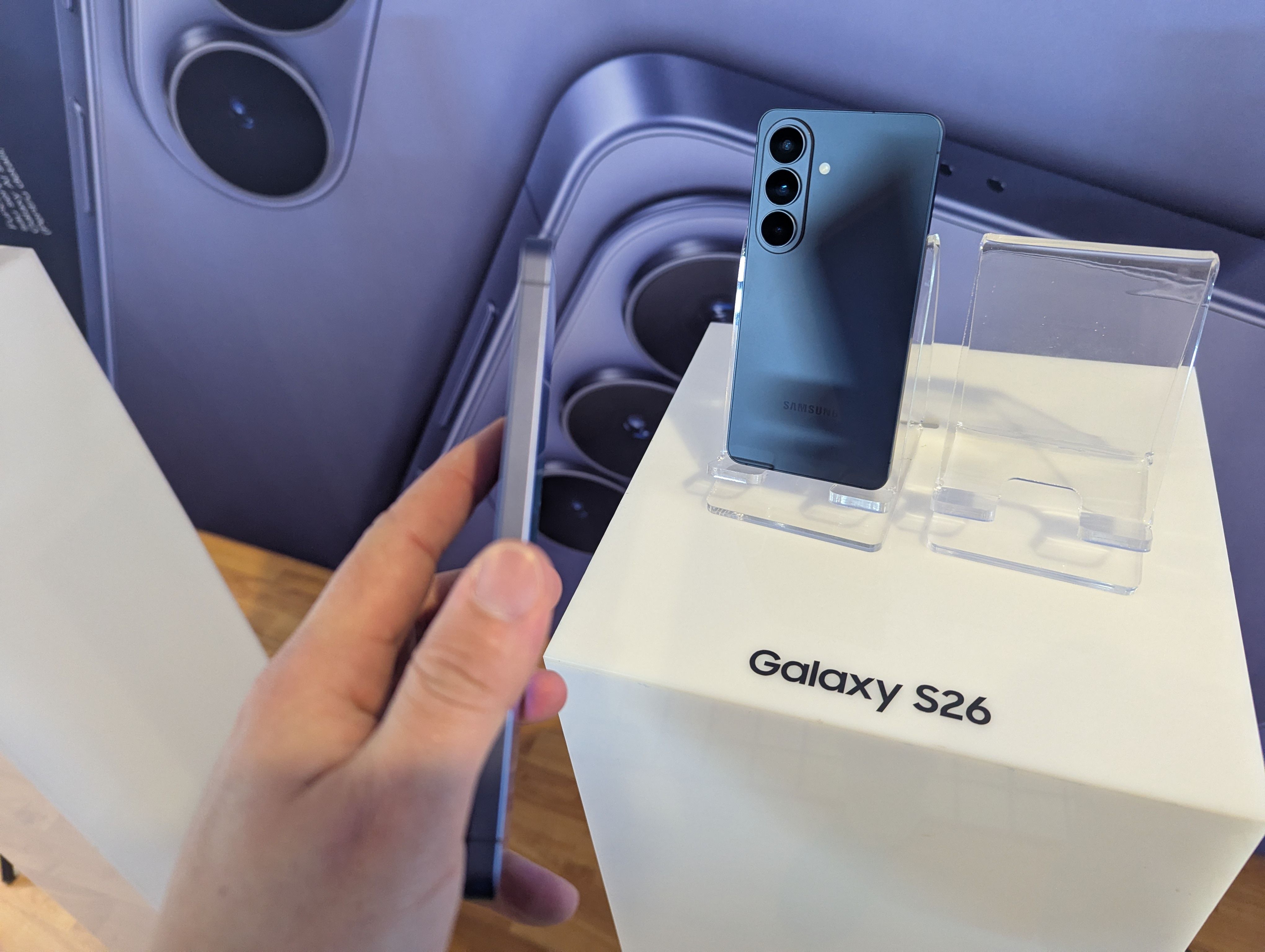 GALERIE FOTO Samsung lansează seria S26: prețuri, imagini și specificații - Poza 20