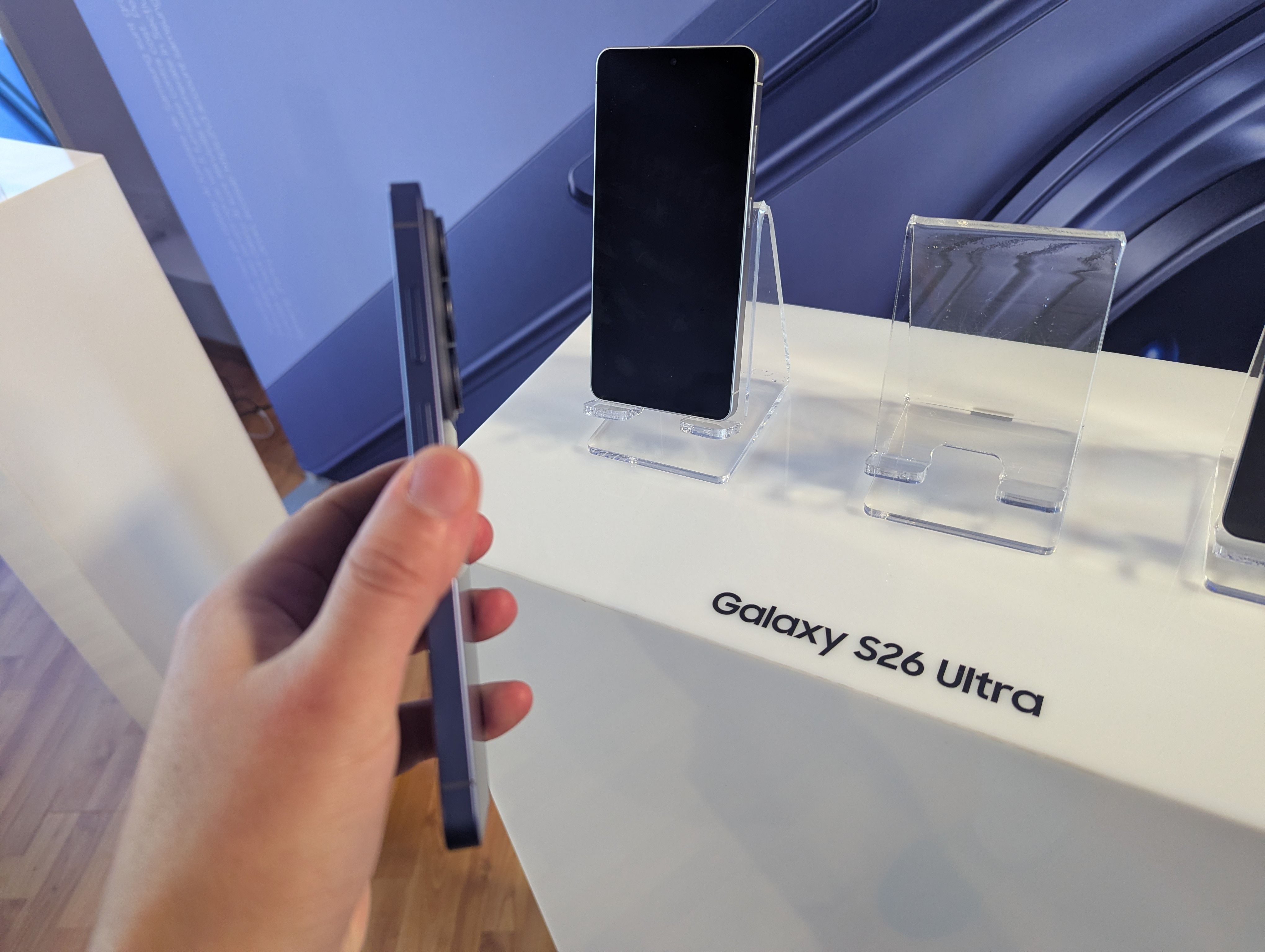 GALERIE FOTO Samsung lansează seria S26: prețuri, imagini și specificații - Poza 24