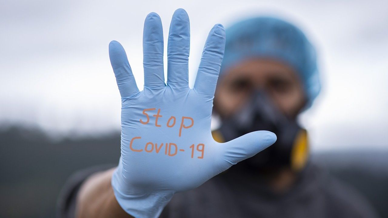 Coronavirus 30 noiembrie | Incidențe în scădere: un singur județ în scenariul roșu