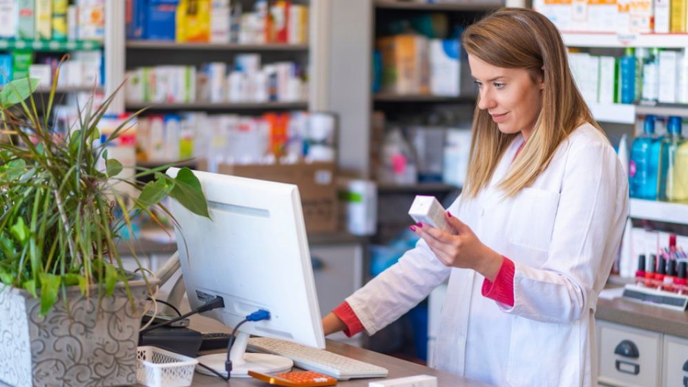 Comisia Europeană trage România pentru că farmaciile independente își primesc cu foarte mare întârziere banii pentru medicamentele decontate de stat