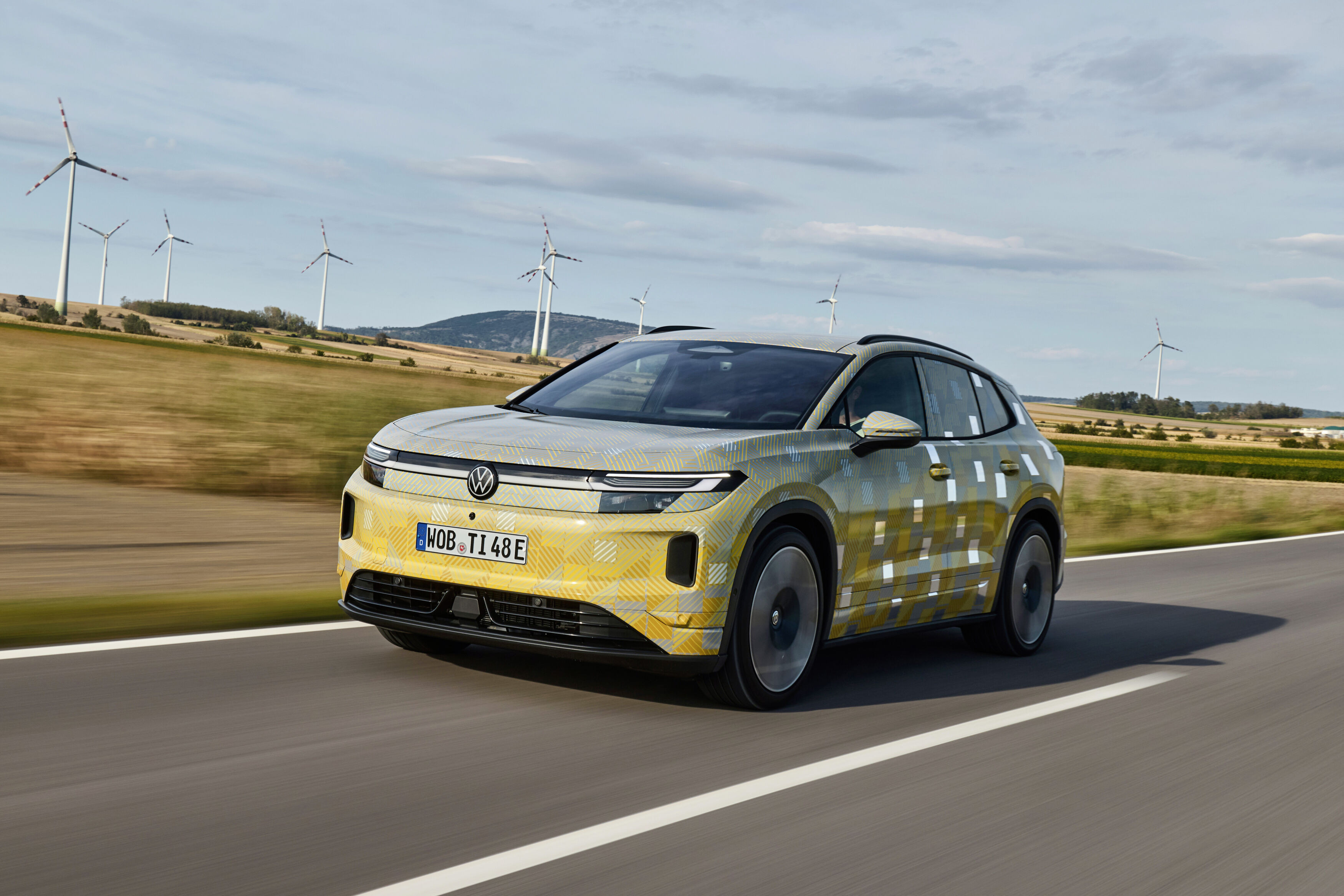 Volkswagen taie din turele pentru producția mașinilor tradiționale pentru a face față cererii pentru mașini electrice