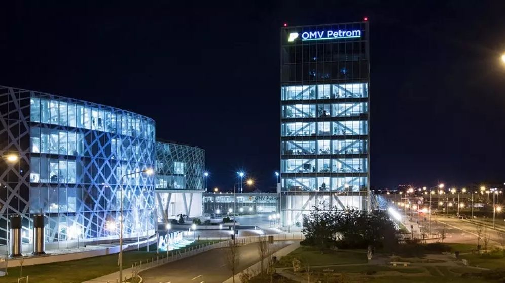 OMV Petrom cumpără cea mai mare reţea de încărcare pentru vehicule electrice din România