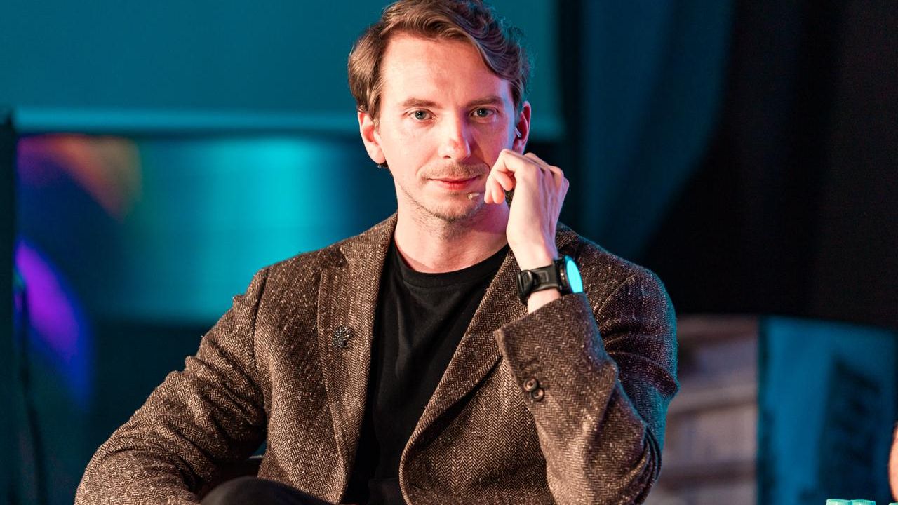 Studiu: Peste jumătate dintre tinerii români nu știu ce carieră vor urma