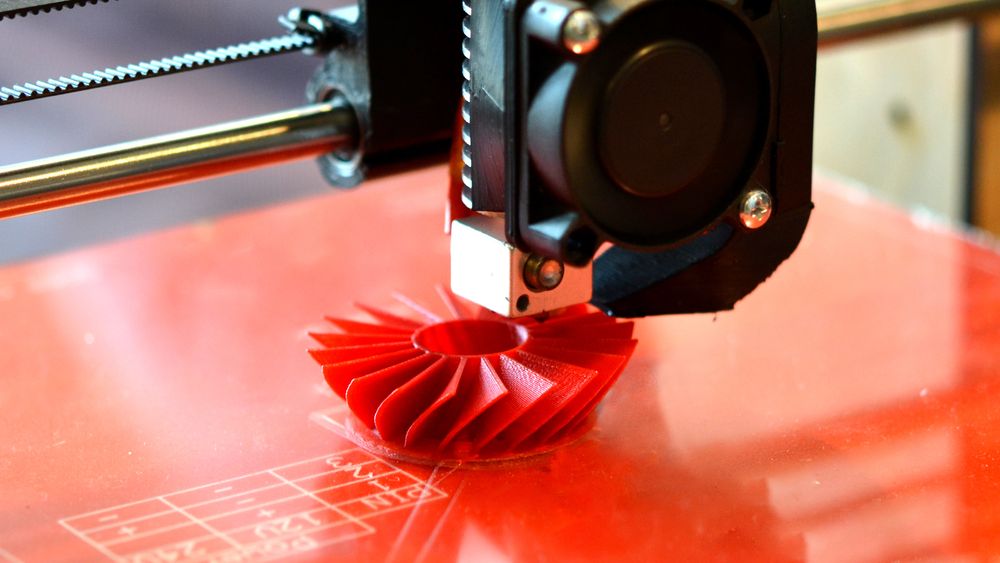 Un cercetator roman a realizat un motor unic in lume, prin printare 3D