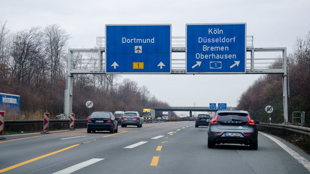Germania vrea să introducă o taxă de autostradă în toată Uniunea Europeană