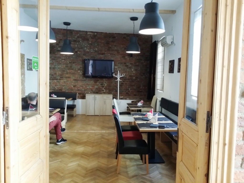 Un restaurant pentru oamenii calmi - Imagine 7