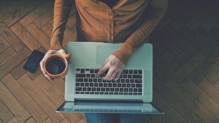 Laptopuri resigilate: 3 modele pe care le poti lua la reducere