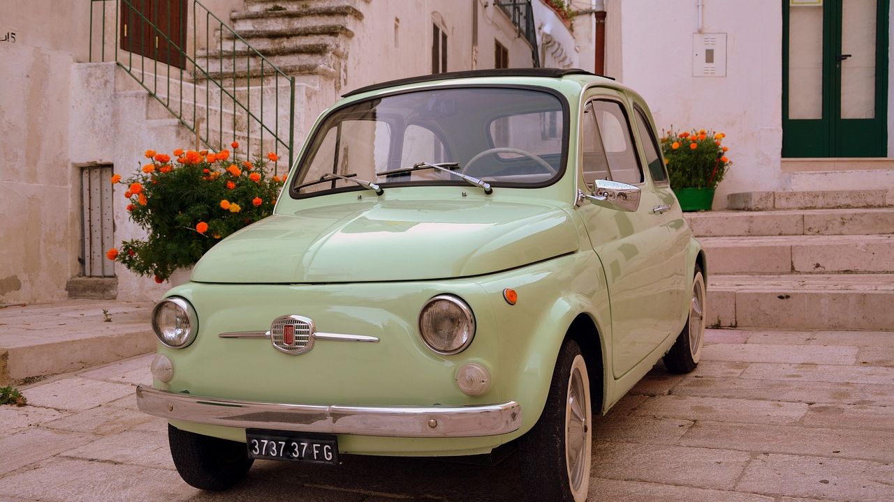 Fiat sarbatoreste 120 de ani de la primul automobil