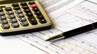 Persoanele fizice care au obtinut venituri din drepturi de autor sau din alte surse trebuie sa depuna Formularul 200